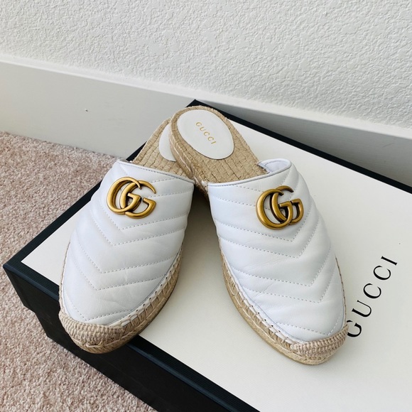 Gucci Shoes - Brand New Gucci classic GG espadrille slides